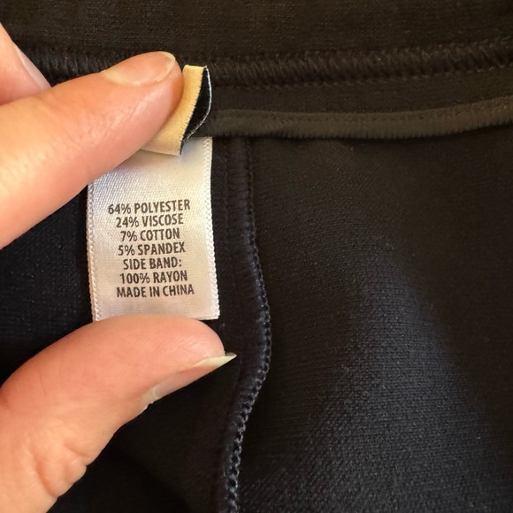 St. John Women’s Designer Luxury Navy Pull On Crepe Wide leg Pants - Size Large - Picture 11 of 14